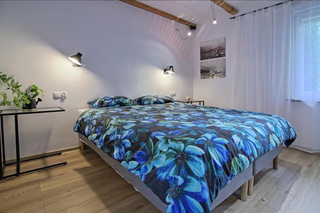 Pokoje I Apartamenty Przy Sosnowej Poddąbie Exteriér fotografie