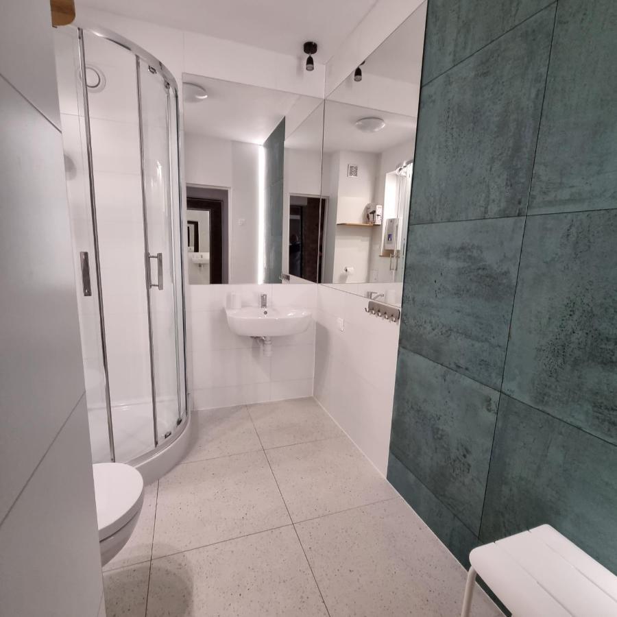 Pokoje I Apartamenty Przy Sosnowej Poddąbie Exteriér fotografie