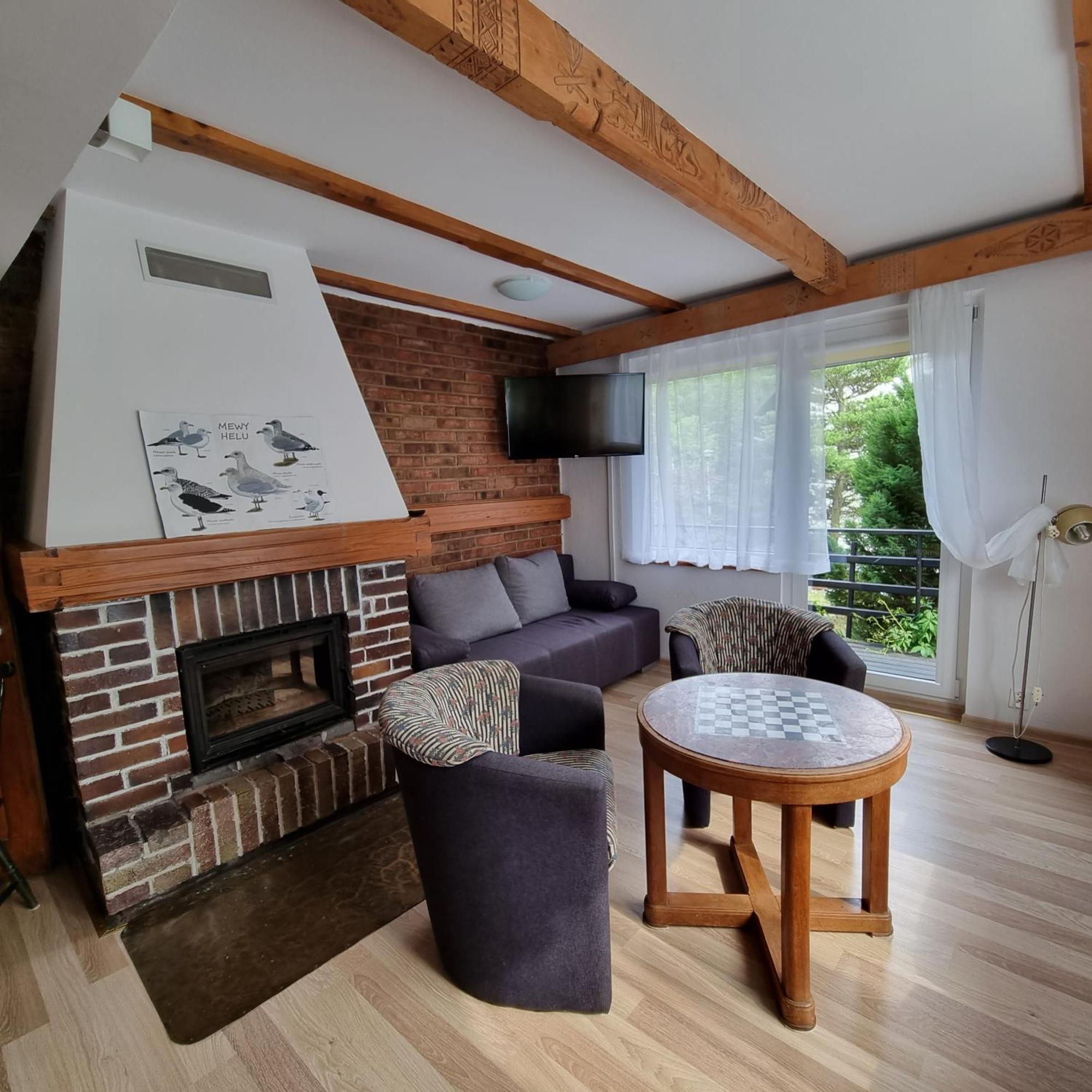 Pokoje I Apartamenty Przy Sosnowej Poddąbie Exteriér fotografie